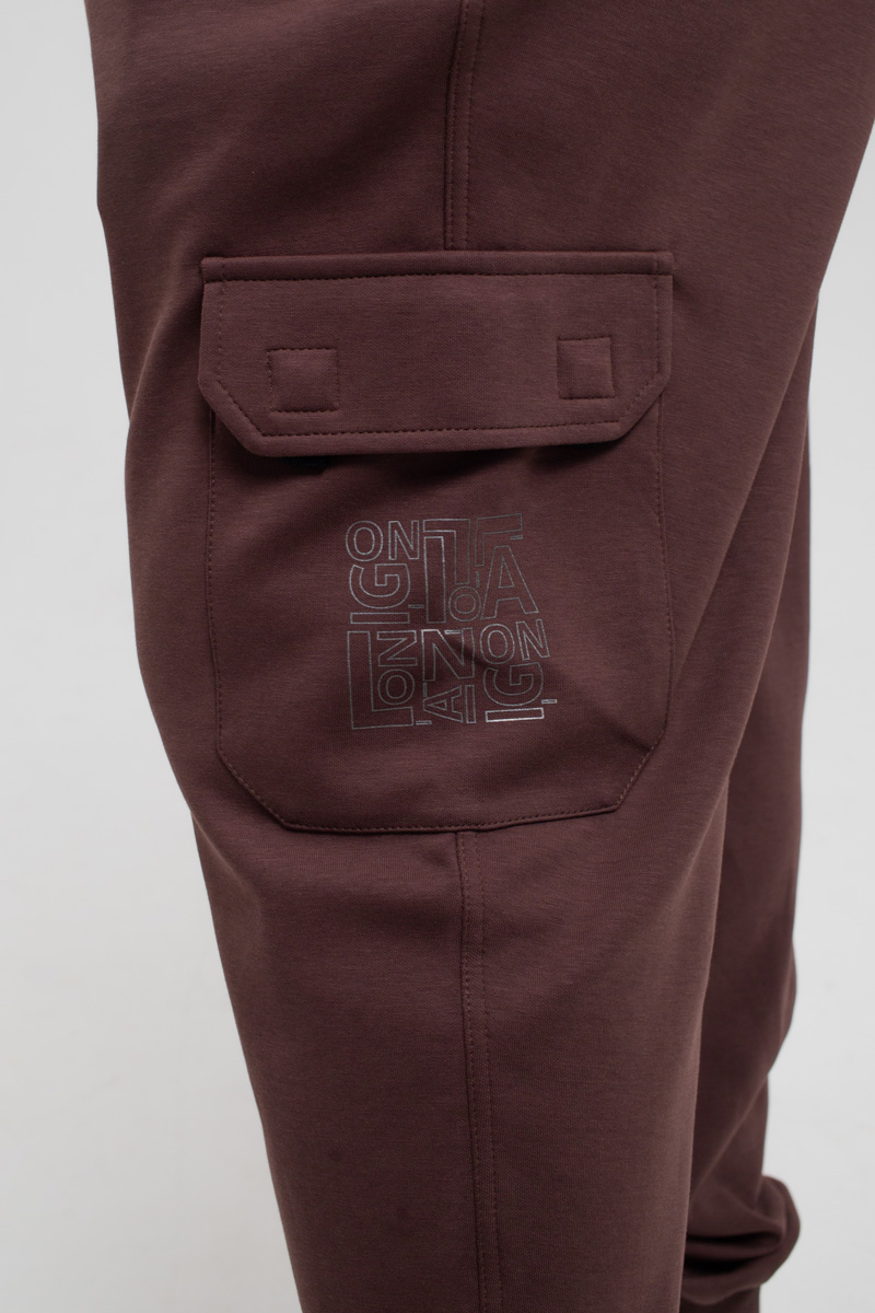 Брюки спортивные