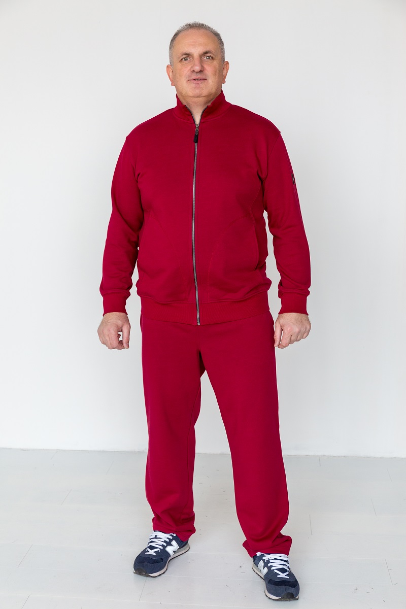 Костюм спортивный