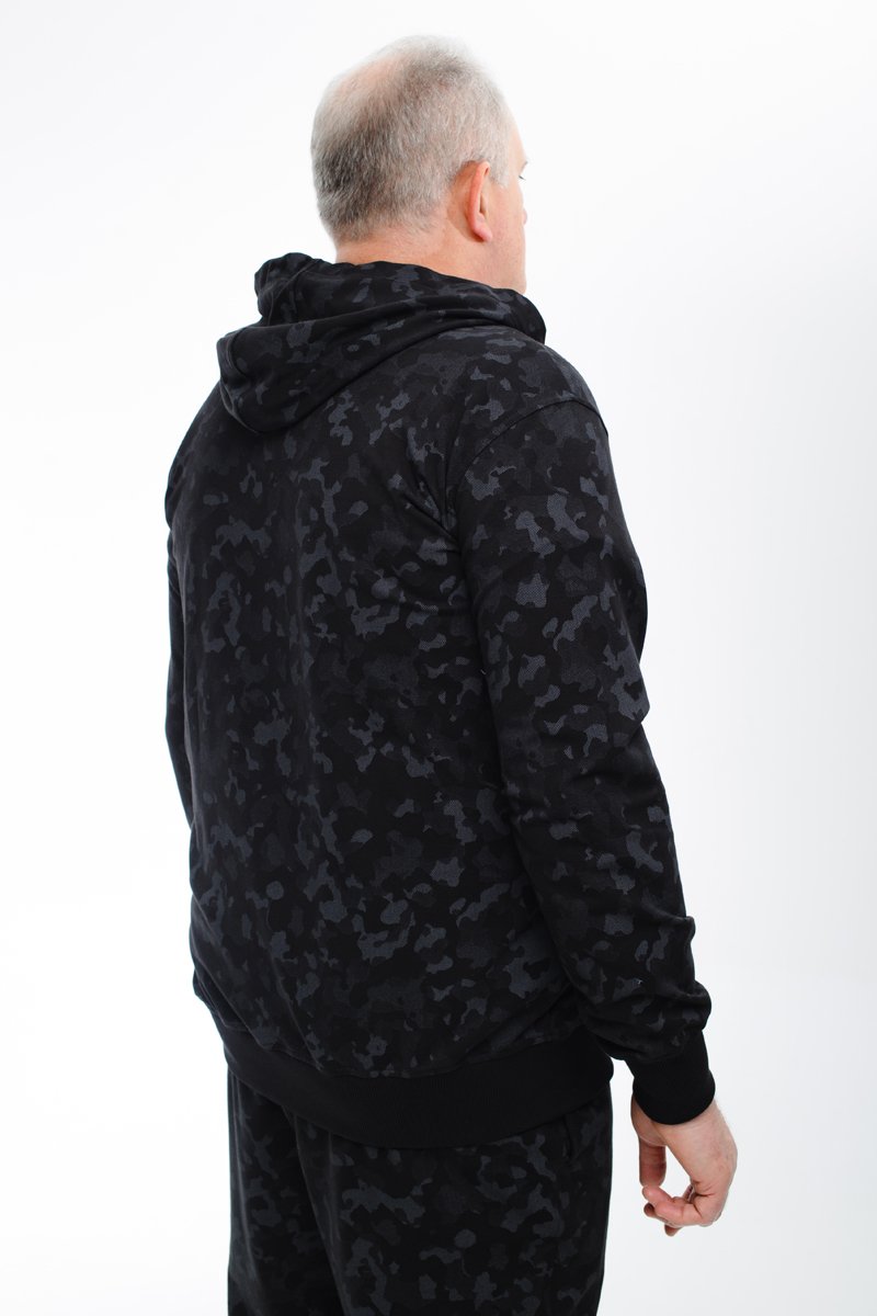 Костюм спортивный