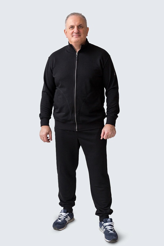 Костюм спортивный