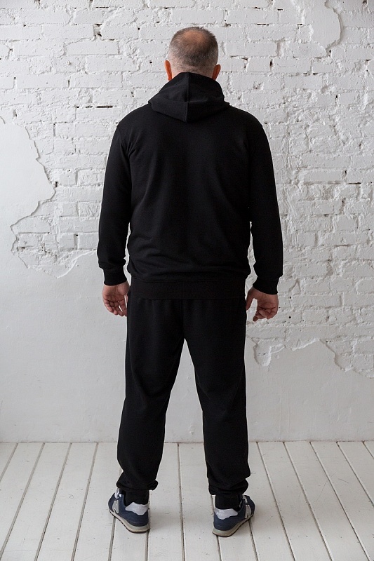 Костюм спортивный