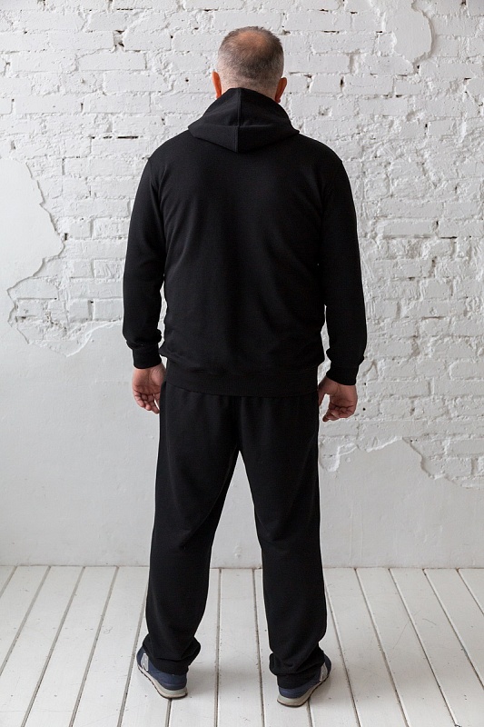 Костюм спортивный