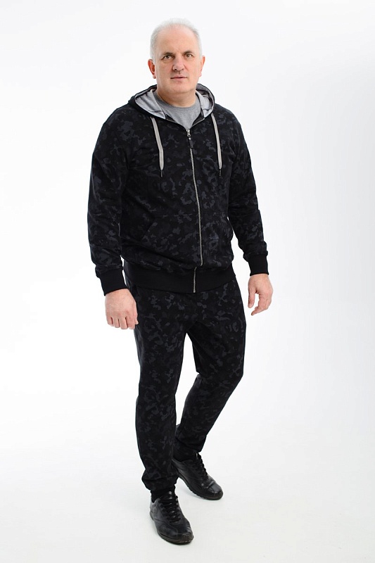 Костюм спортивный