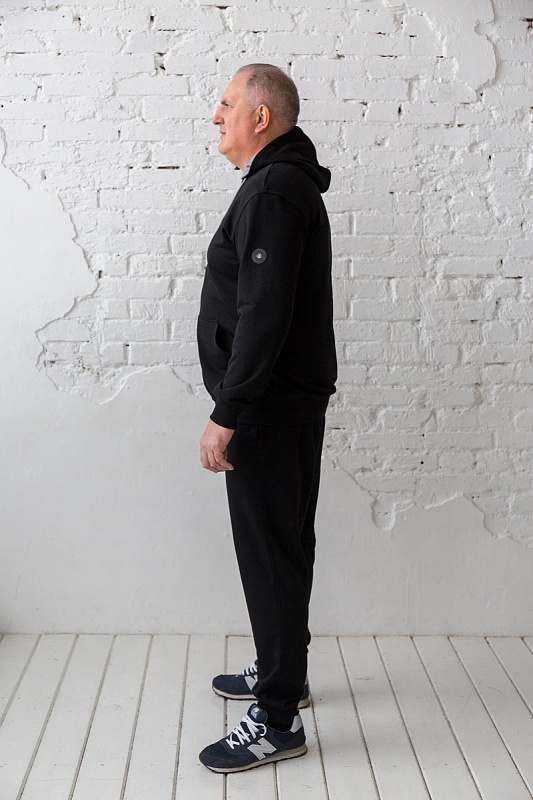 Костюм спортивный